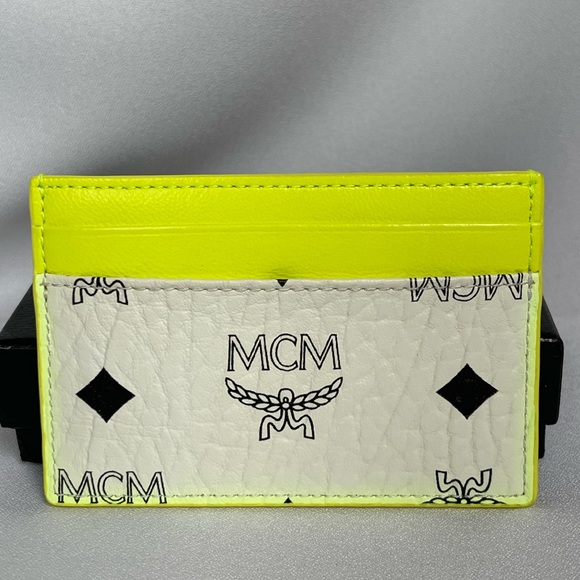 MCM Neon Yellow and White Card Case BNWT - Picture 2 of 9